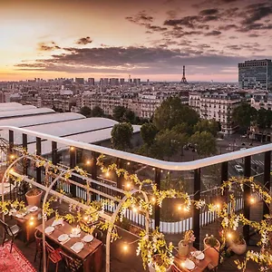 Novotel Porte Versailles 4* Párizs